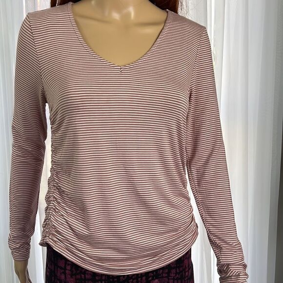 Pink  Rose Soft, Stripe Top - Picture 4 of 10